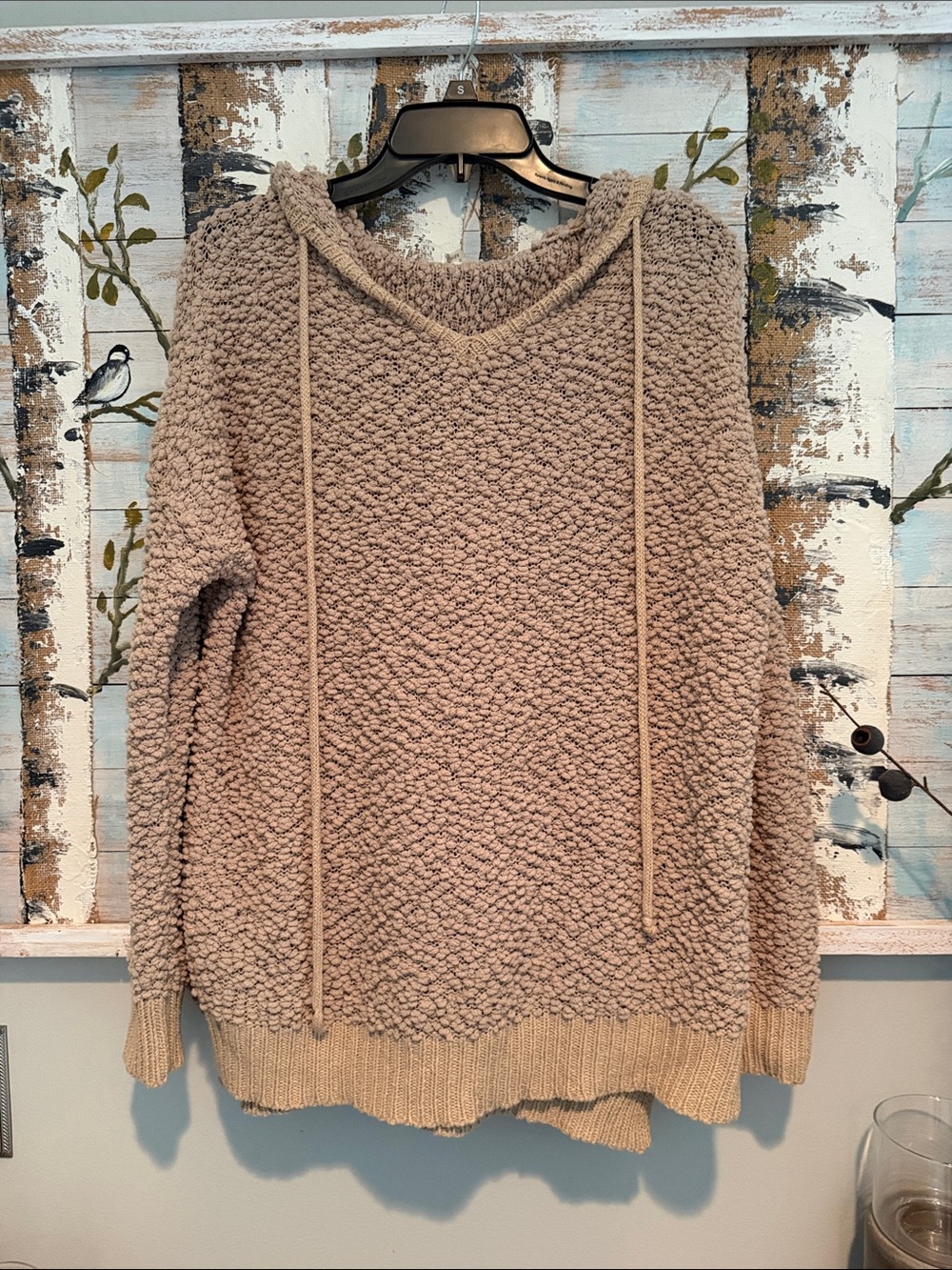Miracle V-Neck Popcorn Knit Hoodie in Taupe